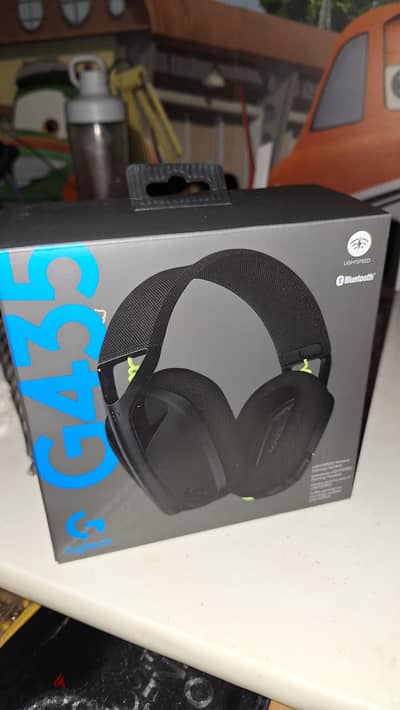 Logitech g435 New Sealed