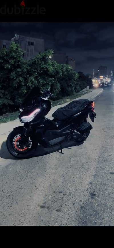 Scooter Dayun adv 200 سكوتر