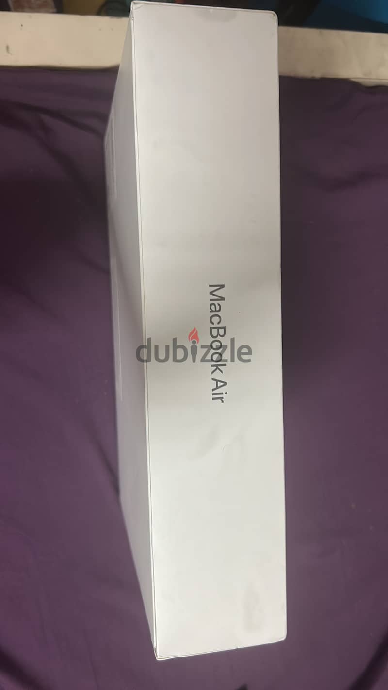 MacBook air MGN63 2