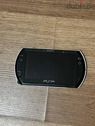 PSP GO N1001
