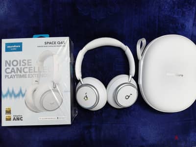 Anker  sound core Q45