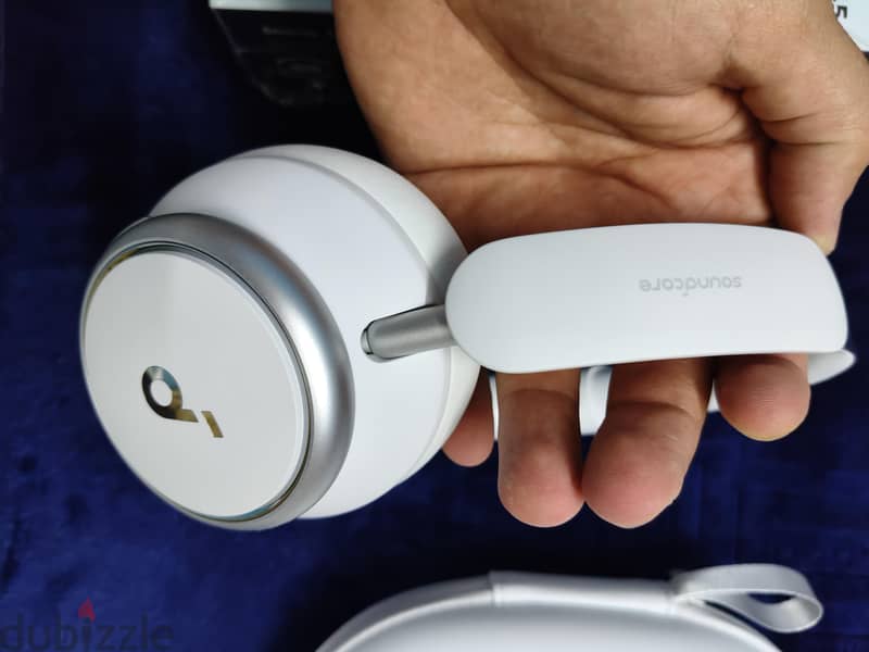 Anker  sound core Q45 2