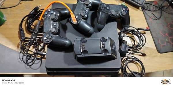 بلاي ستيشن ٤ سليم