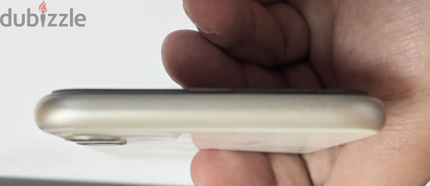 Apple - iPhone 11 5