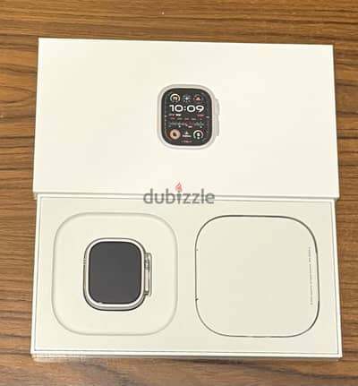 Apple Watch Ultra 2 – Titanium 49mm – حالة ممتازة جدًا