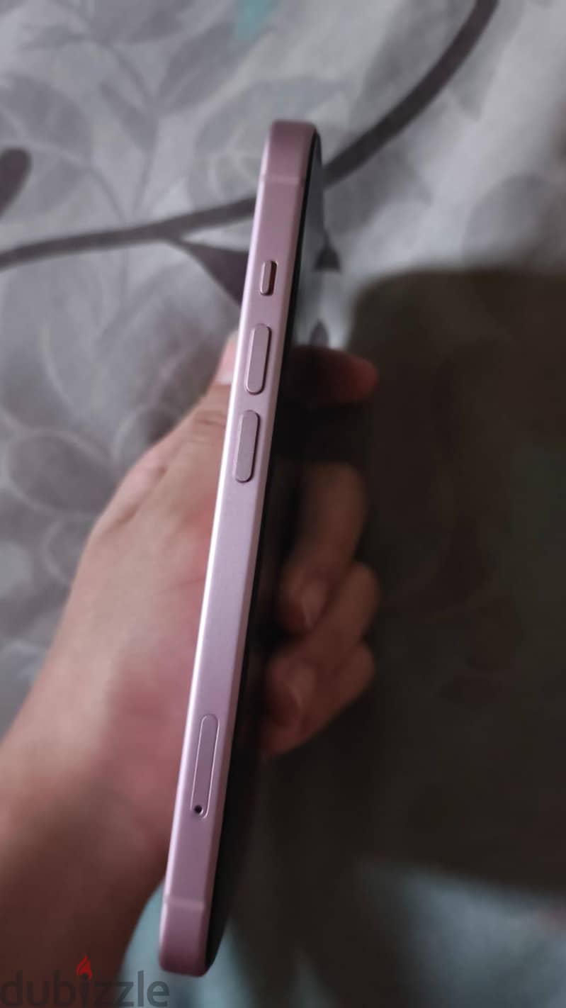 Apple - iPhone 15 1