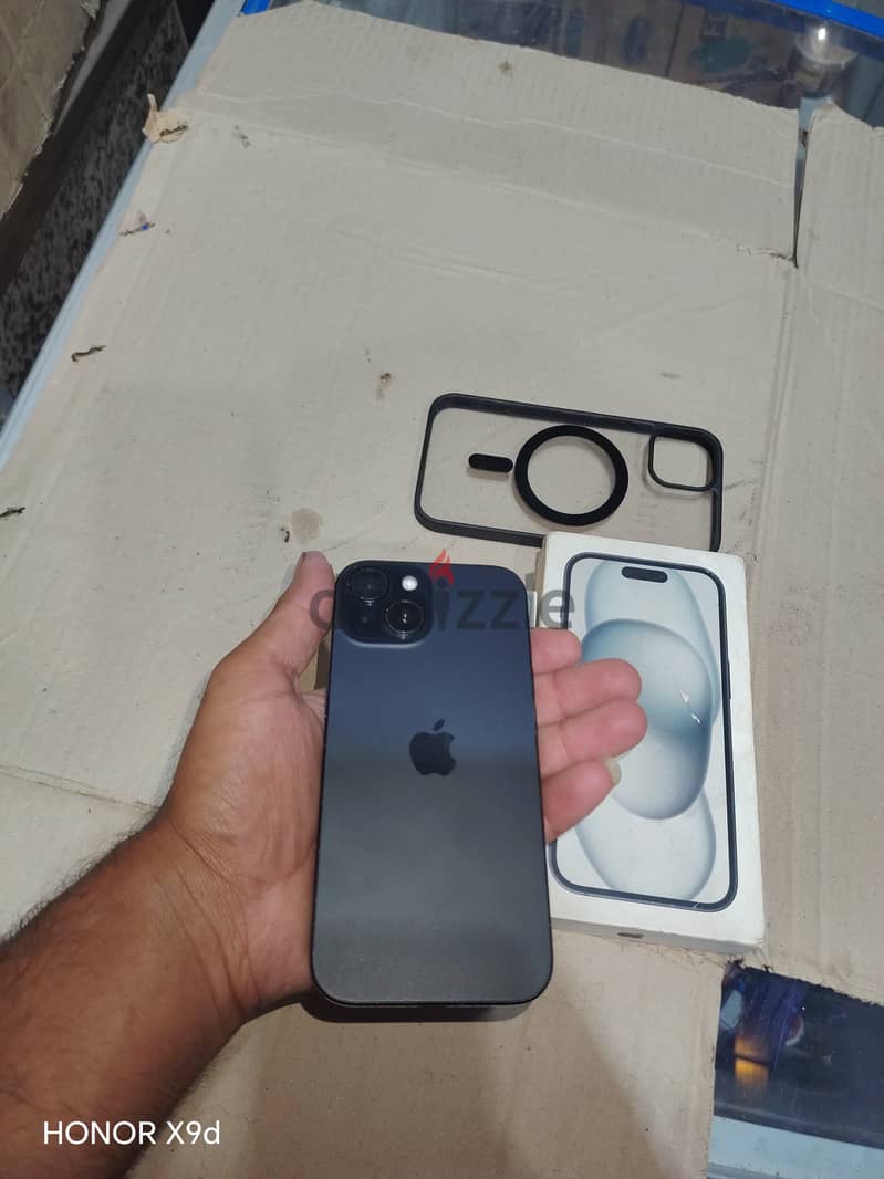 آبل - آيفون 15 3