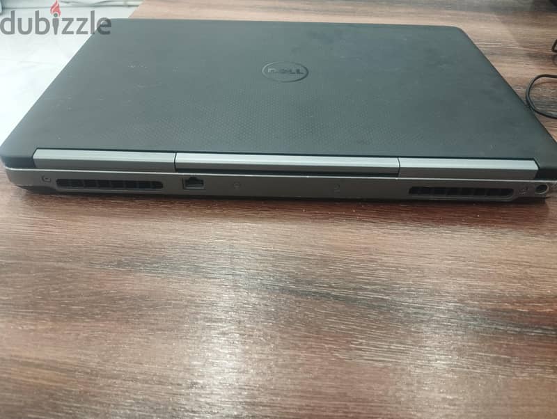 Dell precision 7520 4
