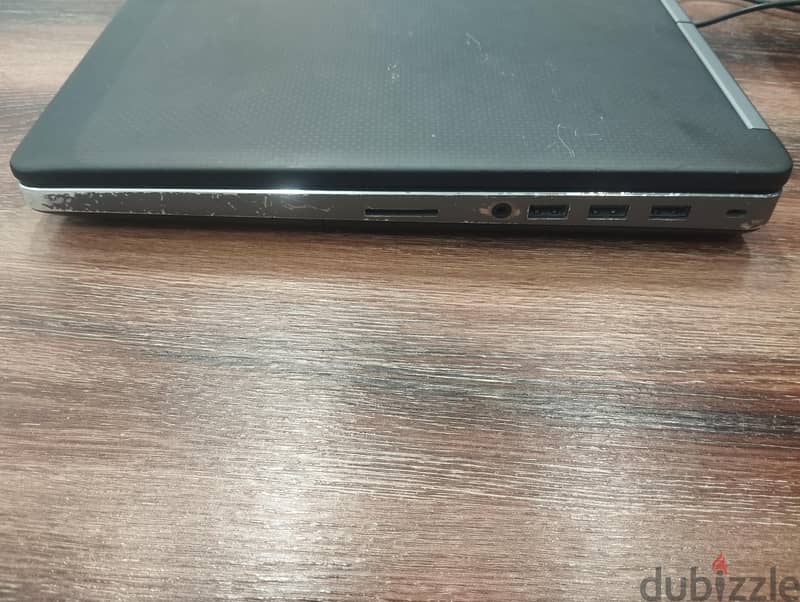 Dell precision 7520 5