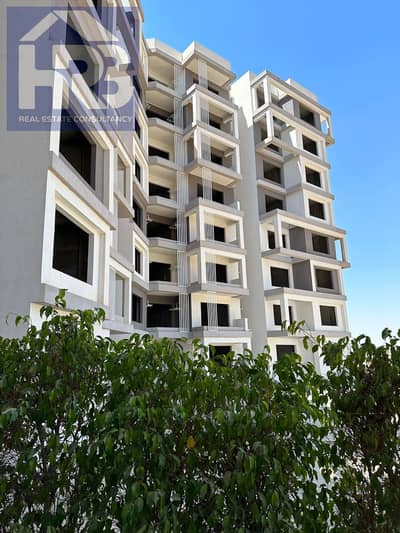 Distinctive apartment immediate delivery in the best location in R7 in the New Administrative Capital