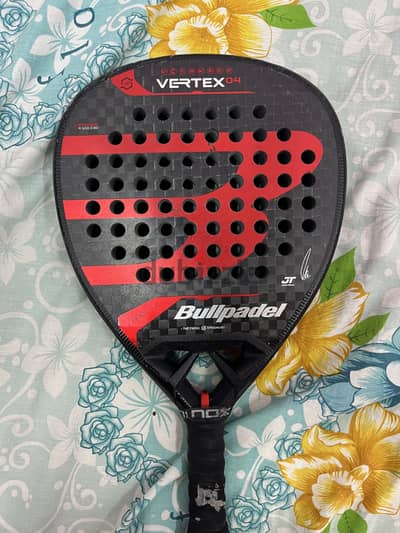 Bullpadel Vertex 04