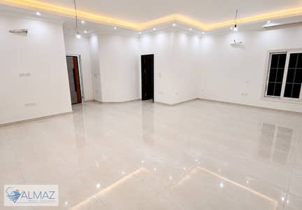 Unfurnished 175 sqm apartment for rent in Al Qarnafel Villas, First Settlement, near Al Rehab