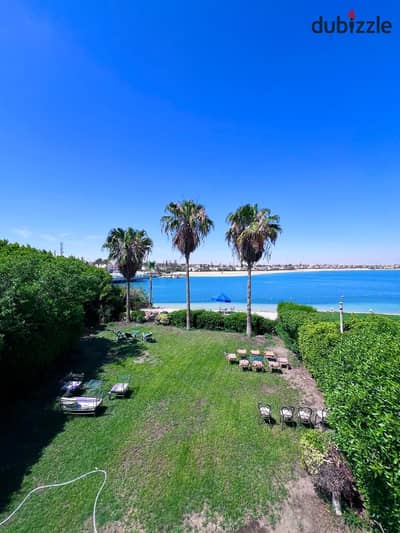 Villa in Marina on the Lake with a Sea View, Unique Location