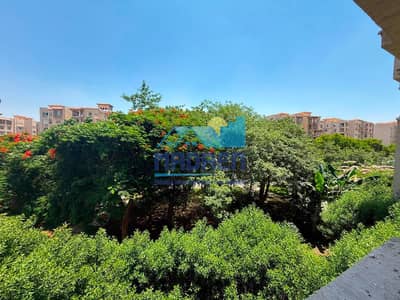 شقه 211 متر للبيع فى مدينتي  نموذج 400 المميز فيو جاردن  تشطيب فندقي
