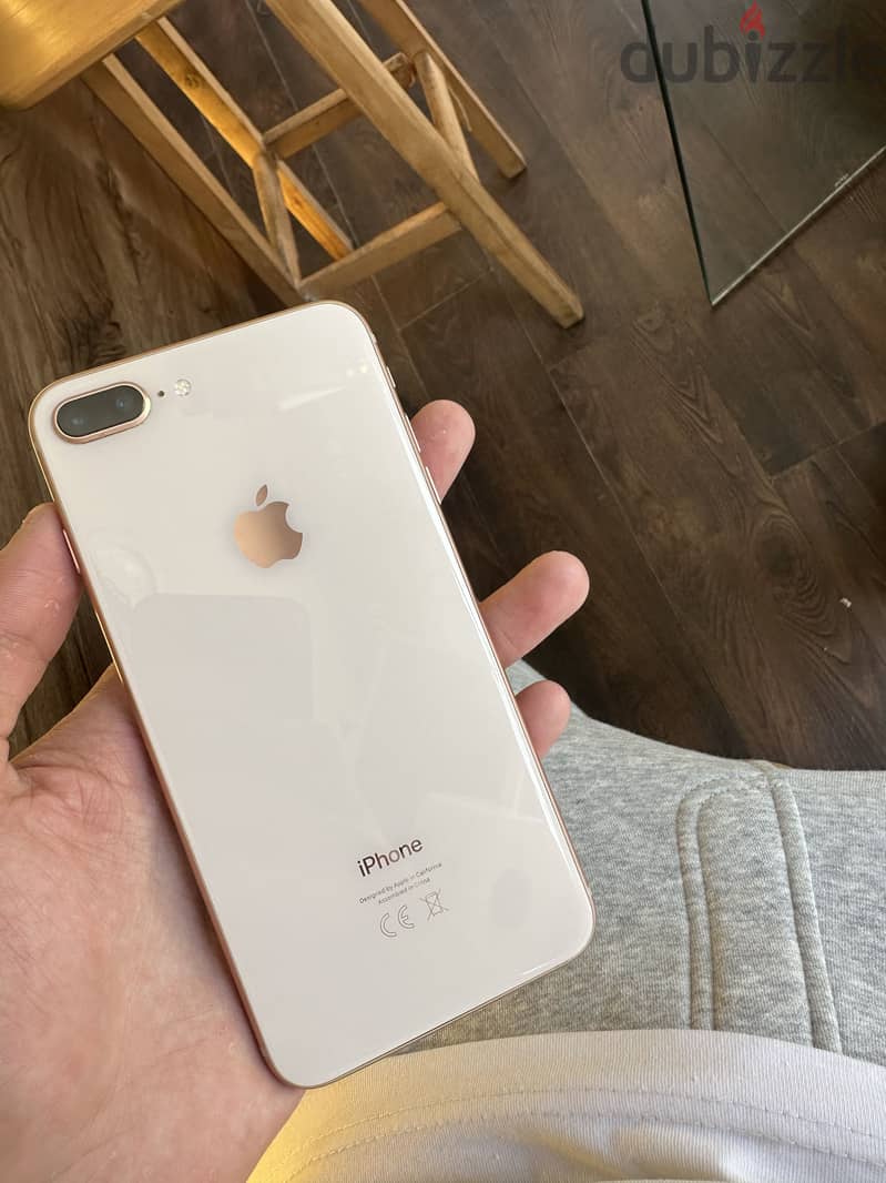 Apple - iPhone 8 Plus 1