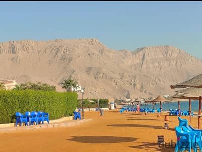 شاليه فى قرية دولفين العين السخنة تانى متكرر 120 م بالفرش والاجهزة السعر 4200000