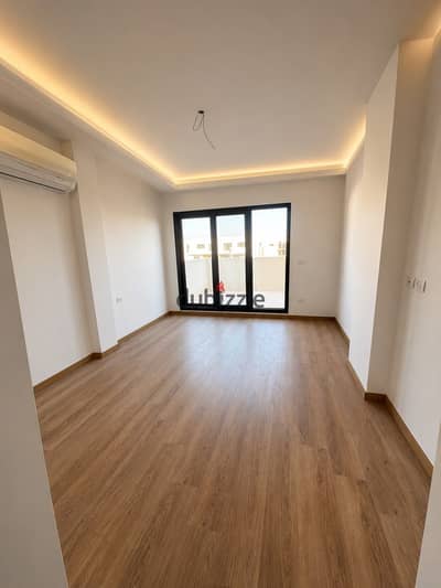 3 Bedroom Apartment With ACs & Kitchen For Rent - Fifth Square