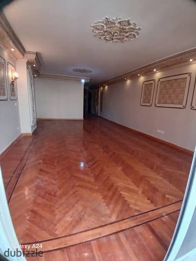 ** Apartment 180 for residential rent in Ghalyem, steps from the sea **