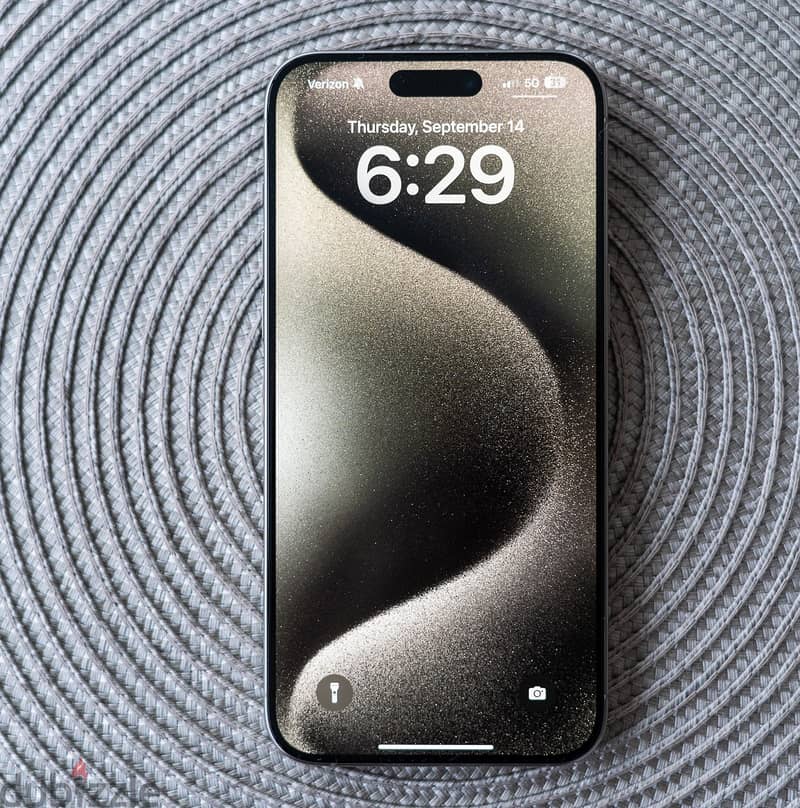 iPhone 15bro max 1