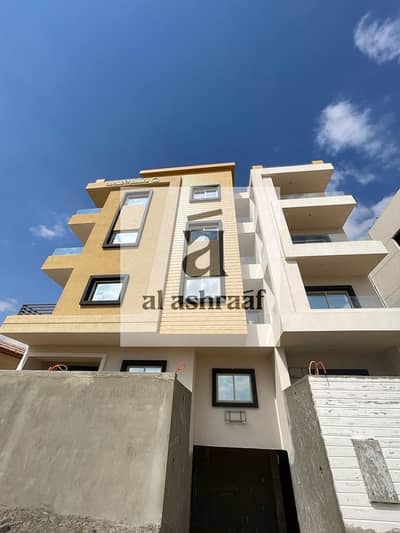 Apartment for sale immediate delivery in Bayt Al-Watan, New Cairo - close to the Northern 90th street - includes all facilities - for living or investment