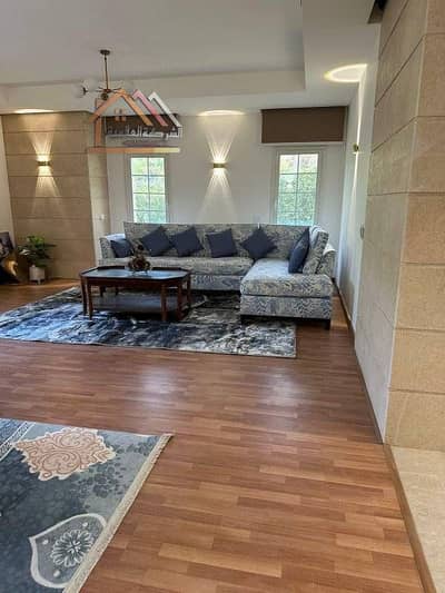 " Villa for rent furnished model Z wide view garden and street"
