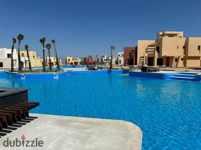 اسلم دلوقتي شاليه متشطب في مكادي هايتس – فيو بحر مباشر وبجوار الجونة بسعر لقطة