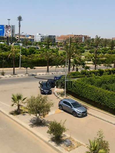 Book your 4-bedroom apartment now in a prime location in the 7th of July City, on the Green Belt, at a very special price and with immediate occupancy