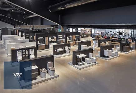 Own the largest showroom in New Cairo with only a 20% down payment! Ready for immediate occupancy, fully finished. Own the largest showroom in New Cairo with only a 20% down payment! Ready for immediate occupancy, fully finished.