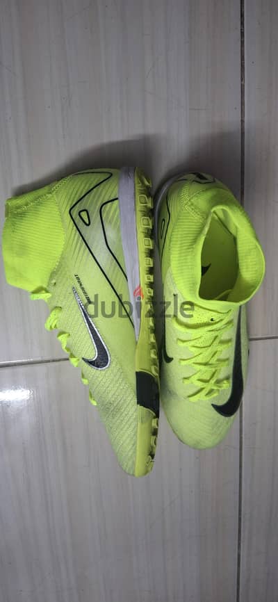 جزمة Nike air zoom ترتان مقاس ٤١