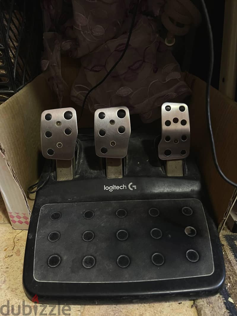 Logitech G29 5
