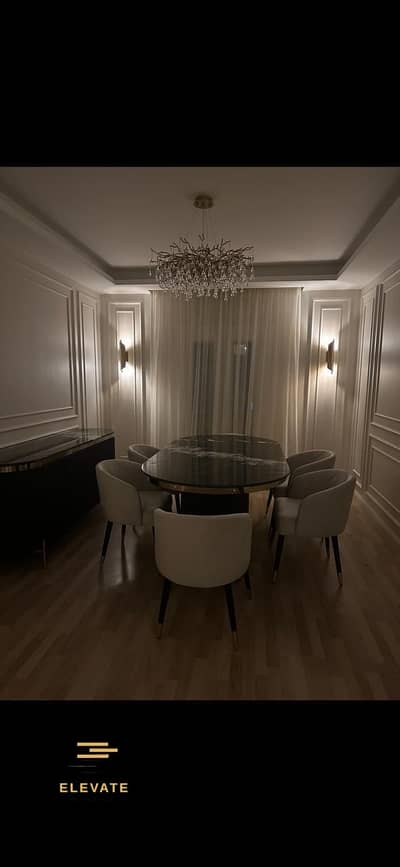Penthouse for sale in Mountain View Hyde Park