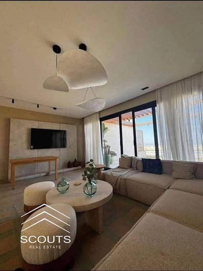 شاليه على البحر Fully FInished بالتكييفات والمطبخ فيو lagoons للبيع sea view فى قلب الساحل الشمالى North Coast