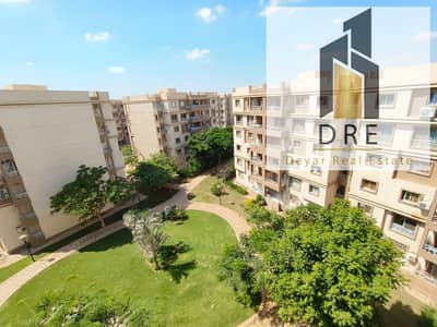 Apartment for sale in Madinaty B6, with an area of ​​103 m²
