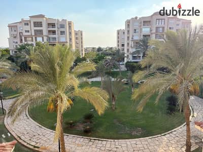 Luxury apartment 246 square meters for sale in Madinaty Phase B1, wide garden view, third floor, distinguished next to the club and services Madinaty