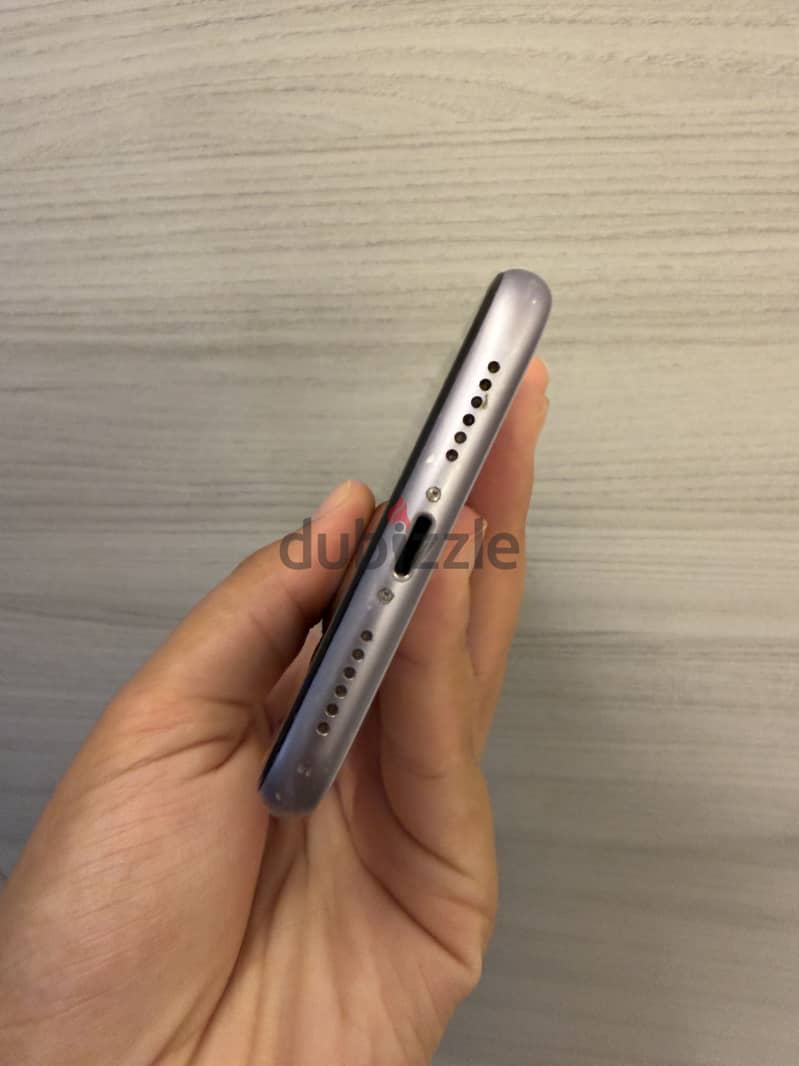 Apple - iPhone 11 5