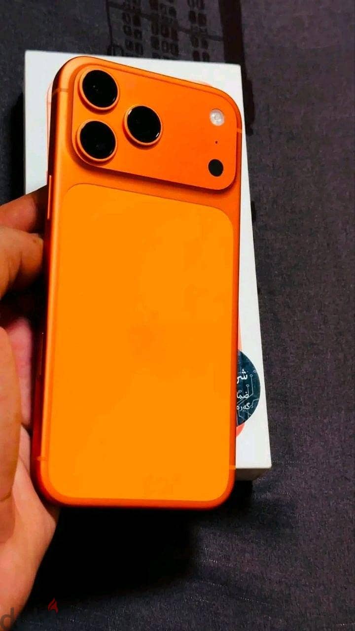 Apple - iPhone 17 Pro Max 2