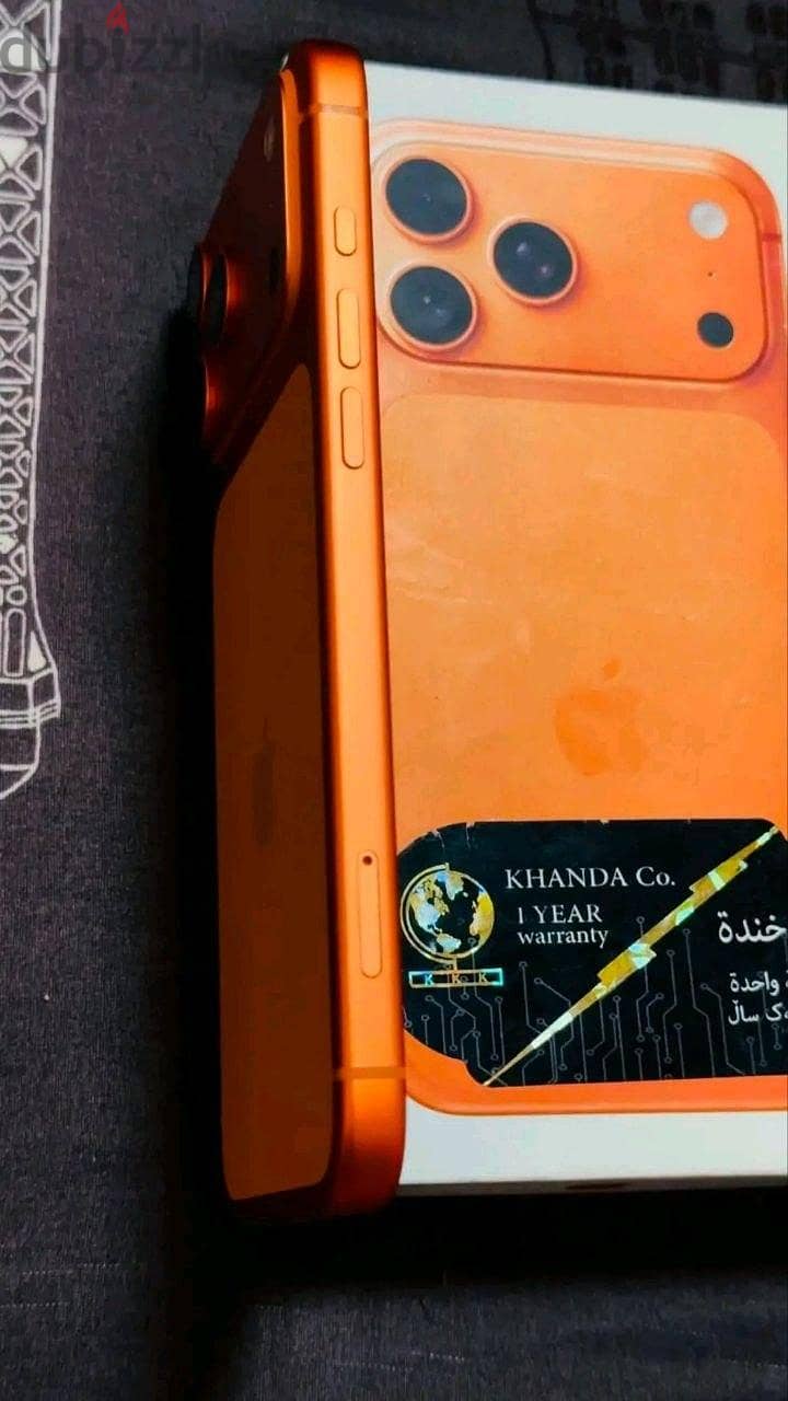 Apple - iPhone 17 Pro Max 3