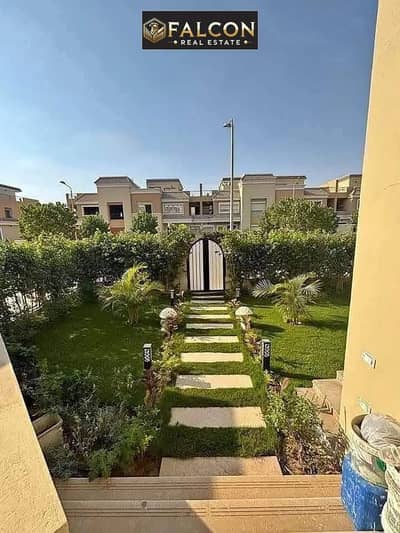 فيلا لقطه للاستثمار و المعيشه للبيع بخصم 50% بجوار الجامعه الامريكيه و سوديك + فيو مميز على السنترال بارك بـ كومباوند سراى Sarai مدينه المستقبل