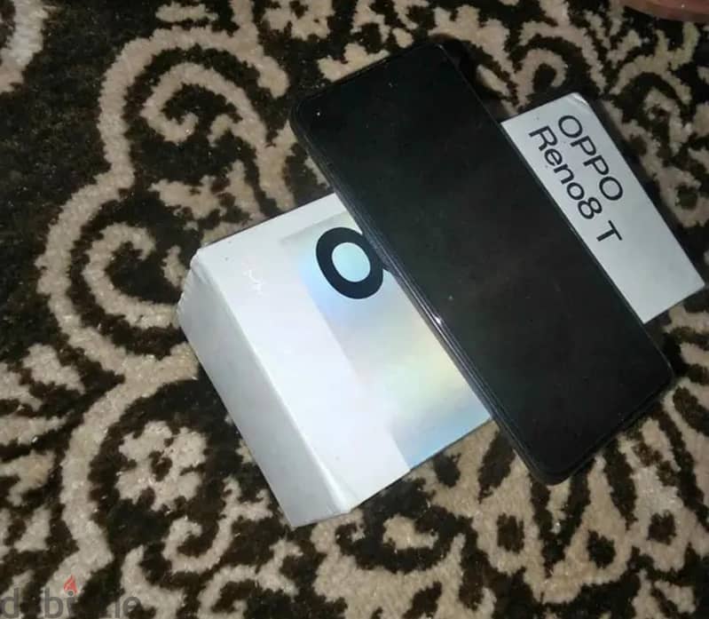 Oppo Reno 8T 2