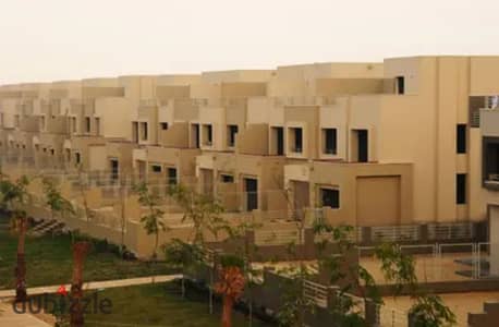 تاون هاوس  مميزللبيع استلام فوري 360 م 5 نوم + 5 حمام  اقل سعر في الماركت