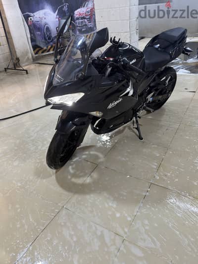 للبيع كوازاكي نينجا ٤٠٠ ABS kawasaki ninja