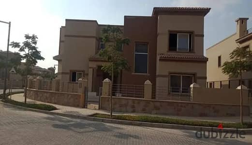 فيلا  مميزللبيع استلام فوري 350 م  اقل سعر في الماركت 5 نوم + 4 حمام