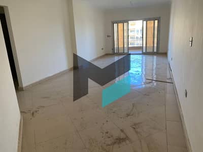 “Apartment for sell, 3 bedrooms, 170 sqm, ground floor, in a prime location at Wesal Residence Compound. ”