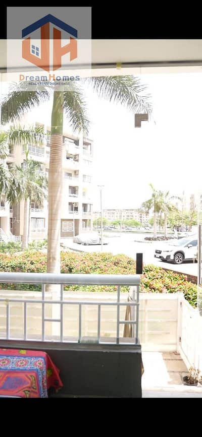 Opportunity at a bargain price for a 150m apartment + 60m garden in the best locations B10