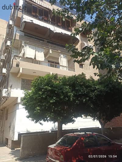 للبيع شقة مميزة بأرض الجولف