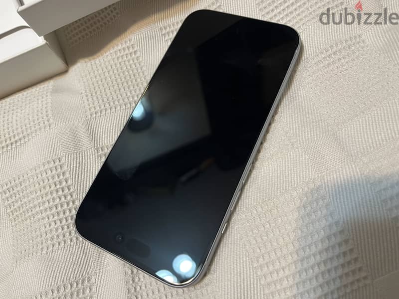 Apple - iPhone 15 1