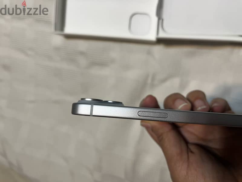 Apple - iPhone 15 6