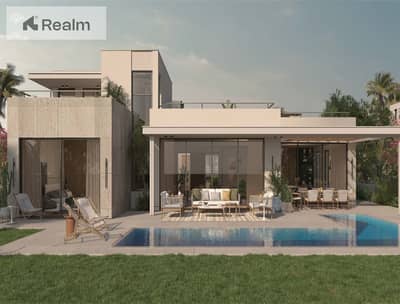 Townhouse villa. 49 meters above sea. El Assal family built it.