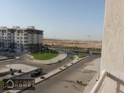 Apartment for sale in Madinaty (B10, Talaat Moustafa); completely unobstructed view, just steps away from the mosque, amenities, and the medical