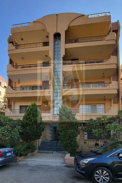 Apartment for rent, 280 meters, in the best areas of Fifth Settlement